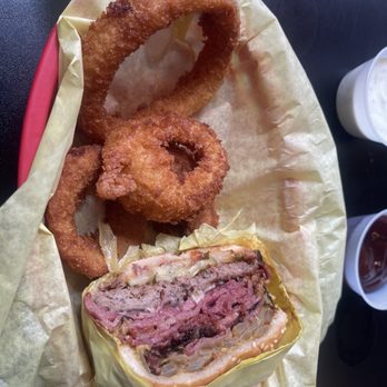Hodad’s - Half Guido and Half Onion rings they split it for us - Burgers Near Me - San Diego, California