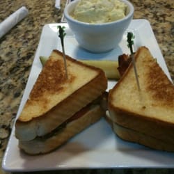 Watch! Sports Lounge & Grill - Grilled Chesse