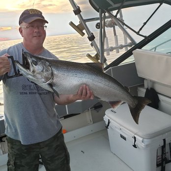 Hiatus Charters - Fishing Near Me - Ludington, Michigan