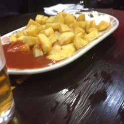 Casa Casi - La ración de bravas 6€