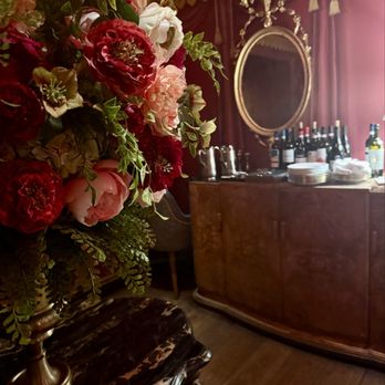 Contessa - Boston - Interior - Italian Near Me - Boston, Massachusetts