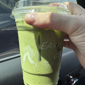 Early Bird Coffee - Vanilla and white chocolate matcha - Coffee & Tea Near Me - San Antonio, Texas