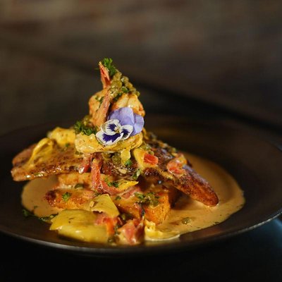 The District Eatery Tap & Barrel by null