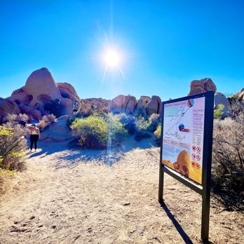 Skull Rock - Entrance to the Skull Rock area - can't miss it - right off the road - Landmarks & Historical Buildings Near Me - Joshua Tree, California