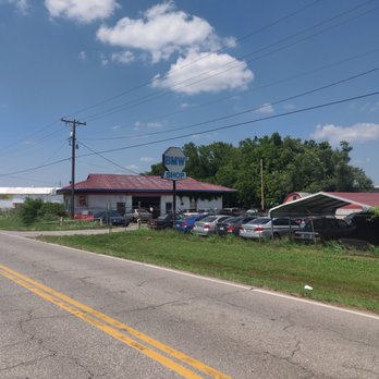 Bavarian Autohaus- BMW - Located off I-35 service road at Indian Hills. - Auto Repair Near Me - Norman, Oklahoma Bavarian Autohaus- BMW - Located off I-35 service road at Indian Hills. - Auto Repair Near Me - Norman, Oklahoma