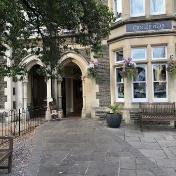 The Cricketers - Pubs Near Me - Cardiff, CRF