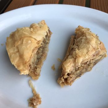 Green Corner Restaurant - Complimentary baklava - Mediterranean Near Me - Mesa, Arizona
