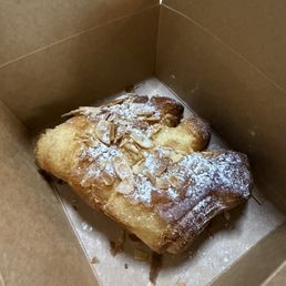 Bear claw Bear claw