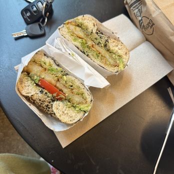 Tilly Bagel Shop - Everything bagel with potato hash option and added tomato - Sandwiches Near Me - Chicago, Illinois Tilly Bagel Shop - Everything bagel with potato hash option and added tomato - Sandwiches Near Me - Chicago, Illinois