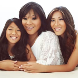 Mapuana Reed Photography - Mother and Daughter Portraits