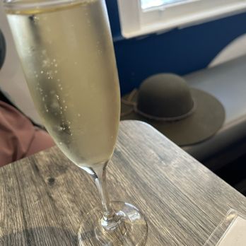 Prospect Five Points - Happy Hour Sparkling - Tapas/Small Plates Near Me - Jacksonville, Florida