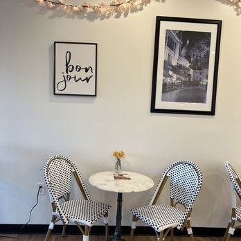 Banham’s Cheesecake - Cute little date spot - Desserts Near Me - Phoenix, Arizona