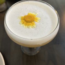 Fractal Bar - Flower power cocktail