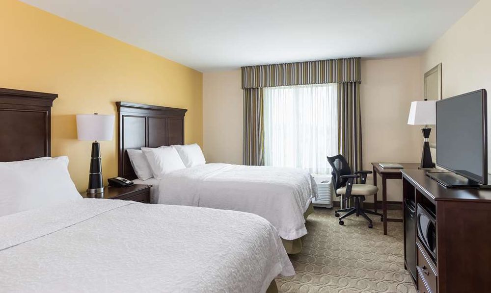 Hampton Inn & Suites Philadelphia Montgomeryville