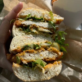 The Fairhaven - Fried chicken sandwich - American Near Me - Burlington, Washington