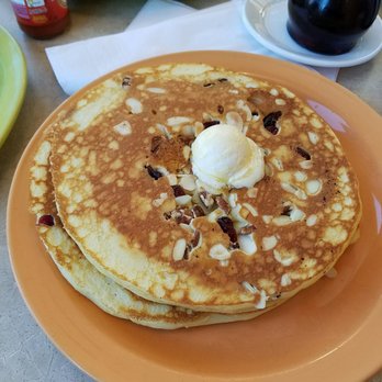 Scramblers - Half hour of Berry Nutty pancakes - Breakfast & Brunch Near Me - Reynoldsburg, Ohio