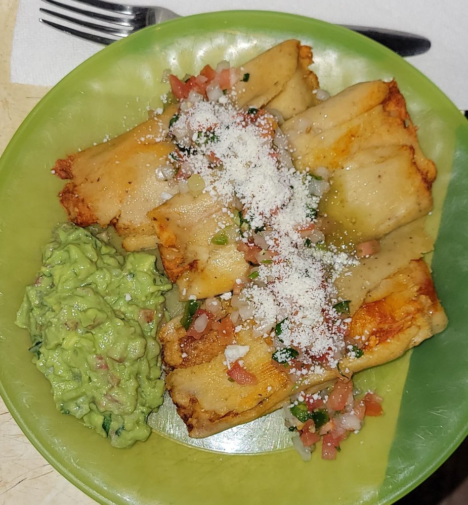 CARNICERIA LA CHIQUITA 3 Updated October 2024 24 Reviews 4311