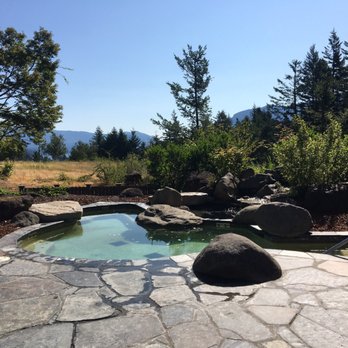 The Cascade Room - American Near Me - Stevenson, Washington The Cascade Room - American Near Me - Stevenson, Washington