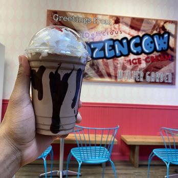 Frozen Cow Ice Cream - Grand Manier Chocolate Truffle with vanilla and brownie bits shake - Ice Cream & Frozen Yogurt Near Me - Winter Garden, Florida