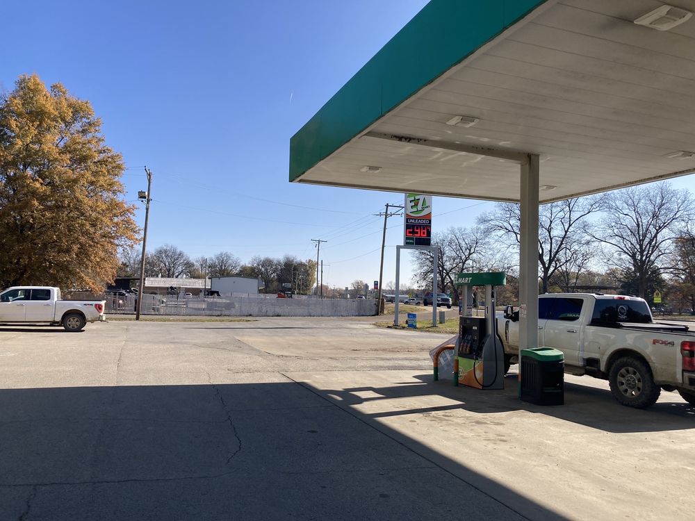 EZ MART STORES INC NO 353 902 Highway 49, Marvell, Arkansas Gas