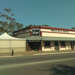 Mallala Hotel - Outside
