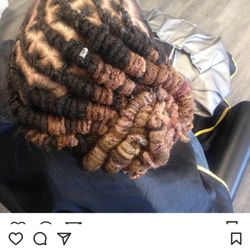 Boujee Girls Hair Studio... re-twist, dye, and style.