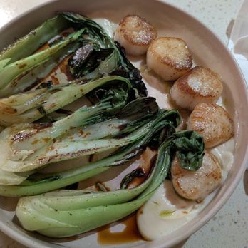 Florida Room - Queen scallops with bok choy - Cocktail Bars Near Me - Fort Lauderdale, Florida Florida Room - Queen scallops with bok choy - Cocktail Bars Near Me - Fort Lauderdale, Florida