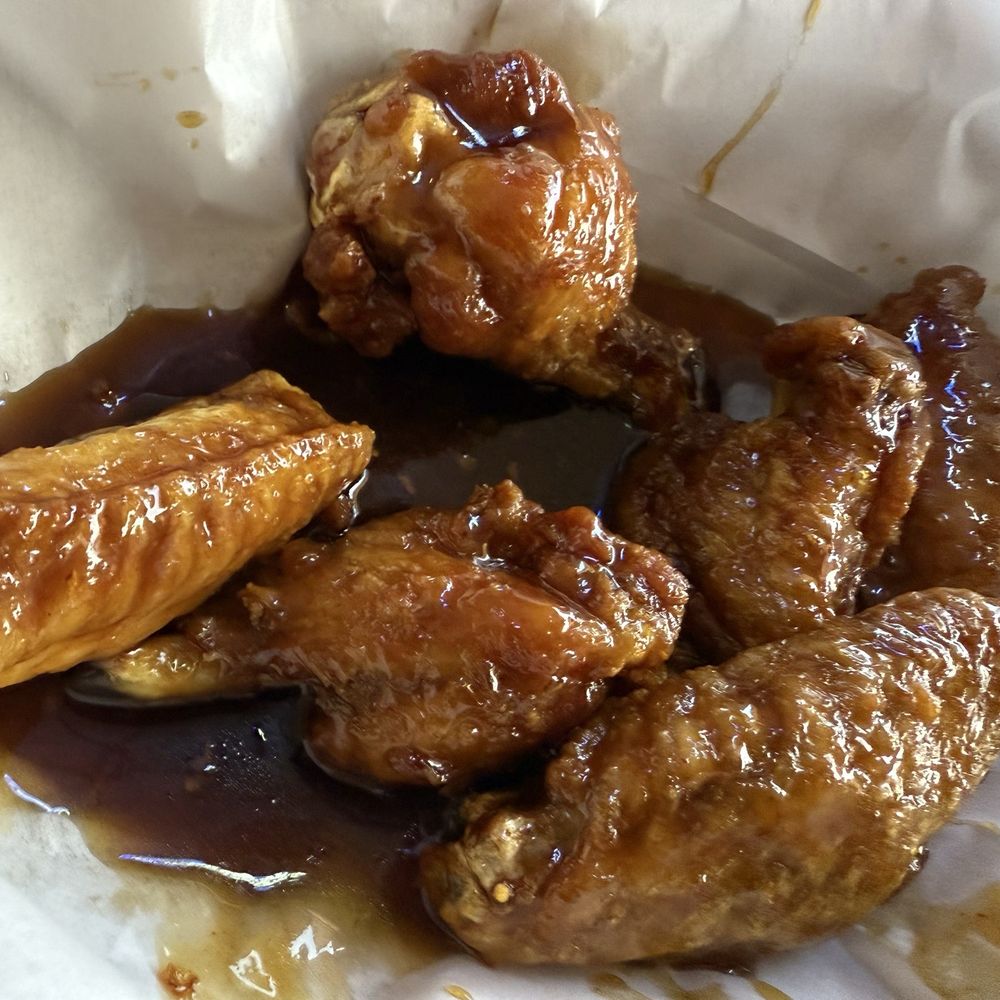 Buffalo's Reef - Buffalo Chicken Wings - Burgers Near Me - Fort Walton Beach, Florida Buffalo's Reef - Buffalo Chicken Wings - Burgers Near Me - Fort Walton Beach, Florida