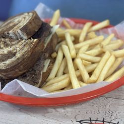 Anna’s Canyon Cafe