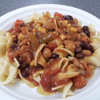 Highland Hospital Cafeteria - Vegetarian chili over noodles - Cafes Near Me - Oakland, California