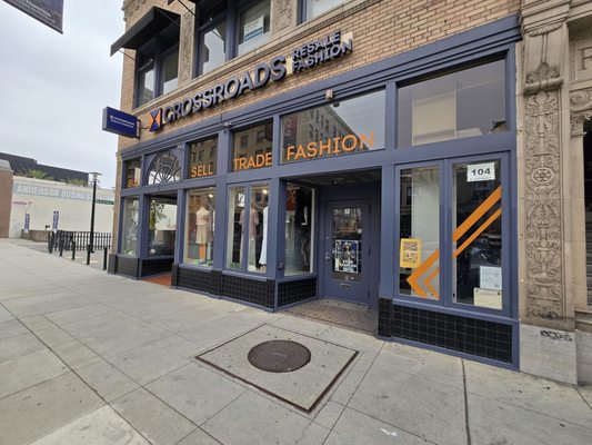 Crossroads Trading by null