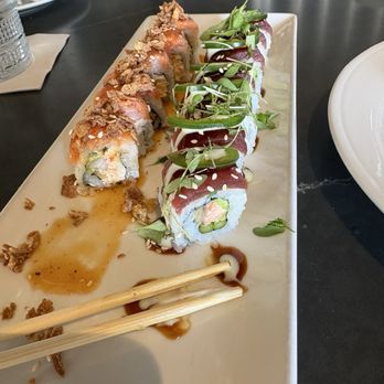 E+O Kitchen - The Banks - Dragons Breath and Hey Vinnie - Asian Fusion Near Me - Cincinnati, Ohio