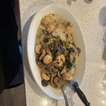 Bocaccini's - Chicken and shrimp Asiago - Italian Near Me - Fairport, New York