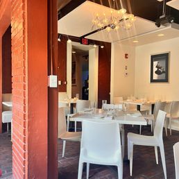 L’ALBATROS - Updated March 2026 - 1053 Photos & 1041 Reviews - 11401 ...