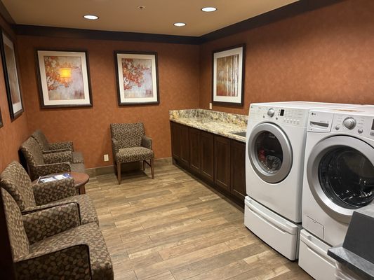 Wayfinder Bishop by null