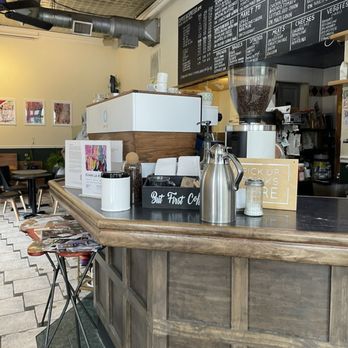 Gallery Cafe - Coffee & Tea Near Me - Chicago, Illinois