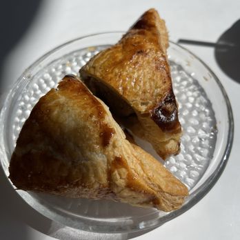 The Vinam Cafe - Pate Chaud Pastry - Coffee & Tea Near Me - San Diego, California The Vinam Cafe - Pate Chaud Pastry - Coffee & Tea Near Me - San Diego, California
