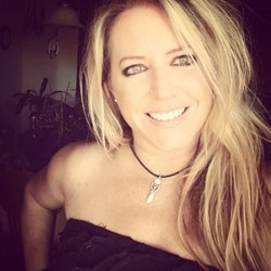 Psychic Medium Trenny Simmons - I have been featured on radio.tv stations.Katie Couric.NBC nightly news. I live in Denver but travel the U.S. seeing clients.