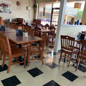 Baraka Shawarma - Interior - Mediterranean Near Me - Stone Mountain, Georgia