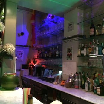 Botanic - Interior - Pubs Near Me - Barcelona, B Botanic - Interior - Pubs Near Me - Barcelona, B