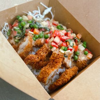 Happy Belly - Chicken Katsu Panang Curry - I'm obsessed - Food Trucks Near Me - Kihei, Hawaii