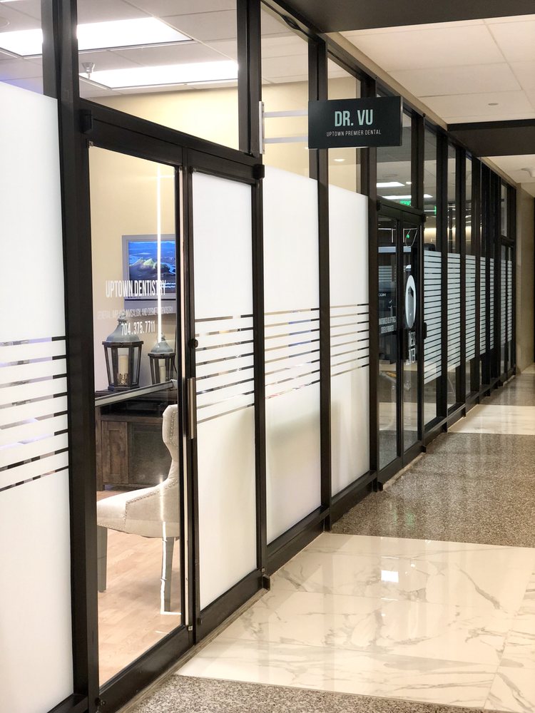 UPTOWN PREMIER DENTAL Updated October 2024 19 Reviews 400 S Tryon