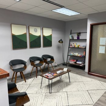 Clearview Health and Wellness Group - waiting room - Counseling & Mental Health Near Me - Longmeadow, Massachusetts Clearview Health and Wellness Group - waiting room - Counseling & Mental Health Near Me - Longmeadow, Massachusetts