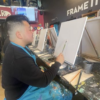 Pinot's Palette - Paint & Sip Near Me - Brea, California