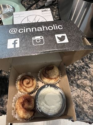 Cinnaholic by null