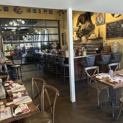Ugly Dog Distillery - Galentine's event Sunday Feb 12, 2023