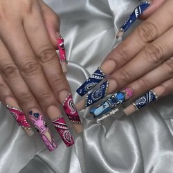 Monica Nail Studio  - Hand painted