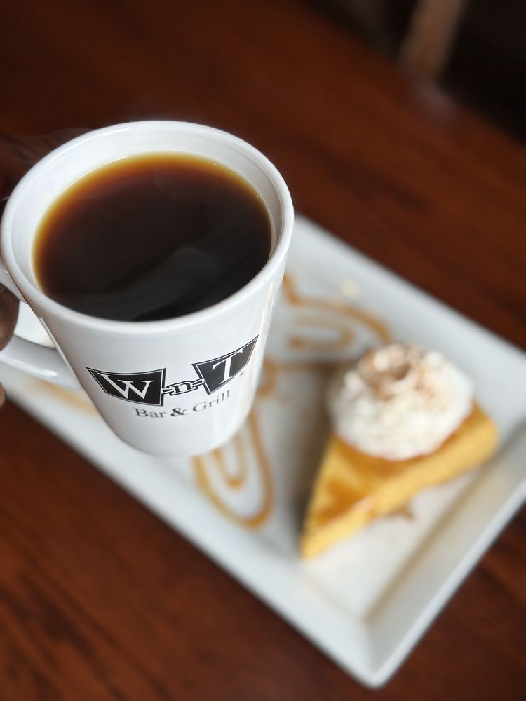 WOODNTAP BAR & GRILLSOUTHINGTON Updated October 2024 212 Photos