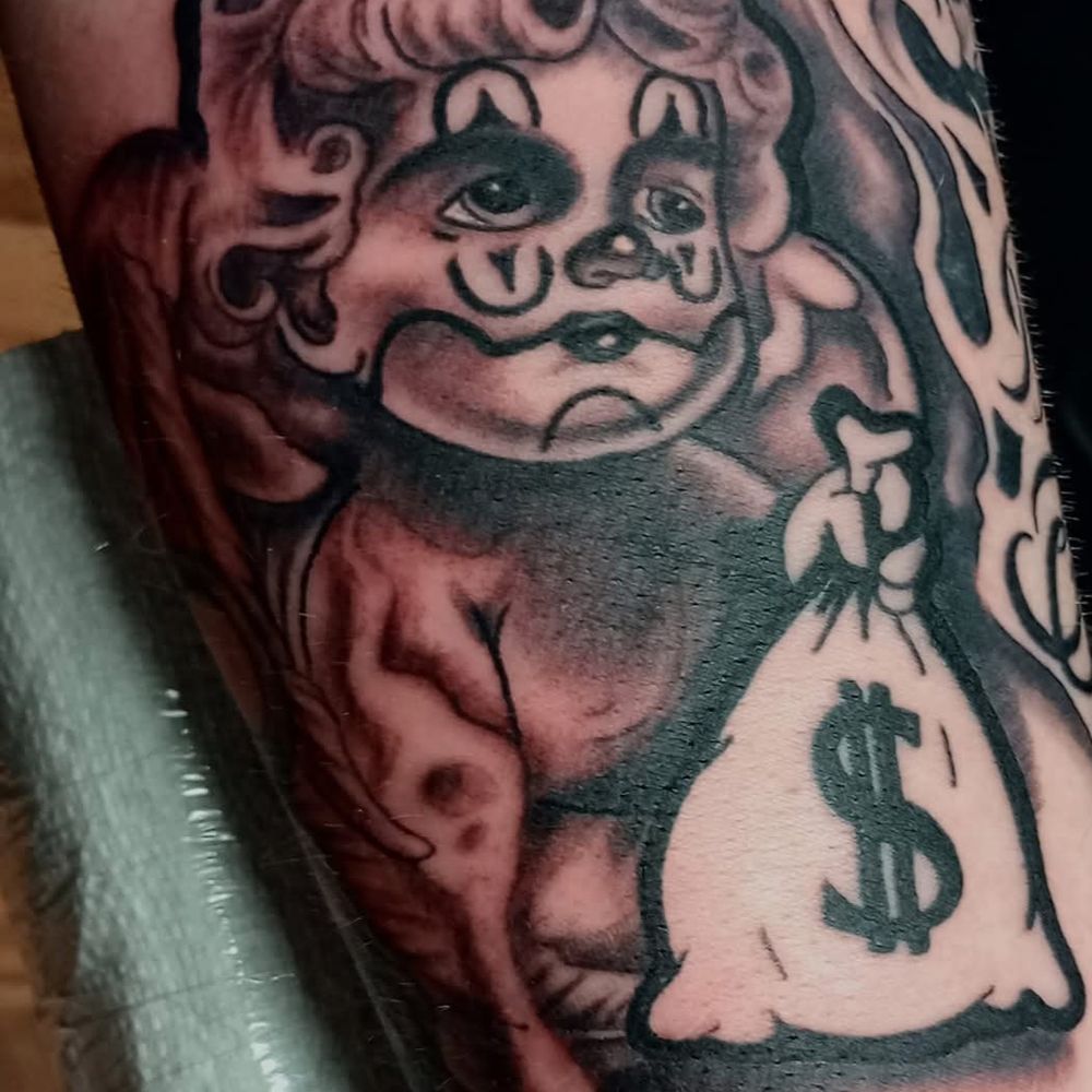 Saw this on snapchat : r/shittytattoos, image size:1000x1000