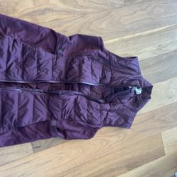 Gold Mine Thrift Store - Lulu running vest